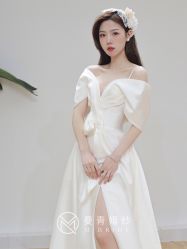 点击看大图 -曼青婚纱礼服馆