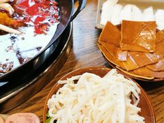 千层肚-周幺妹重庆老火锅(银泰城总店)