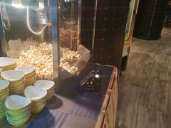 -宝利来国际大酒店-凤凰阁旋转餐厅
