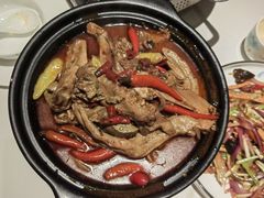 -虹泥小厨(南国花园总店)