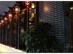 -休记光头香辣蟹干锅店(衣冠庙店)