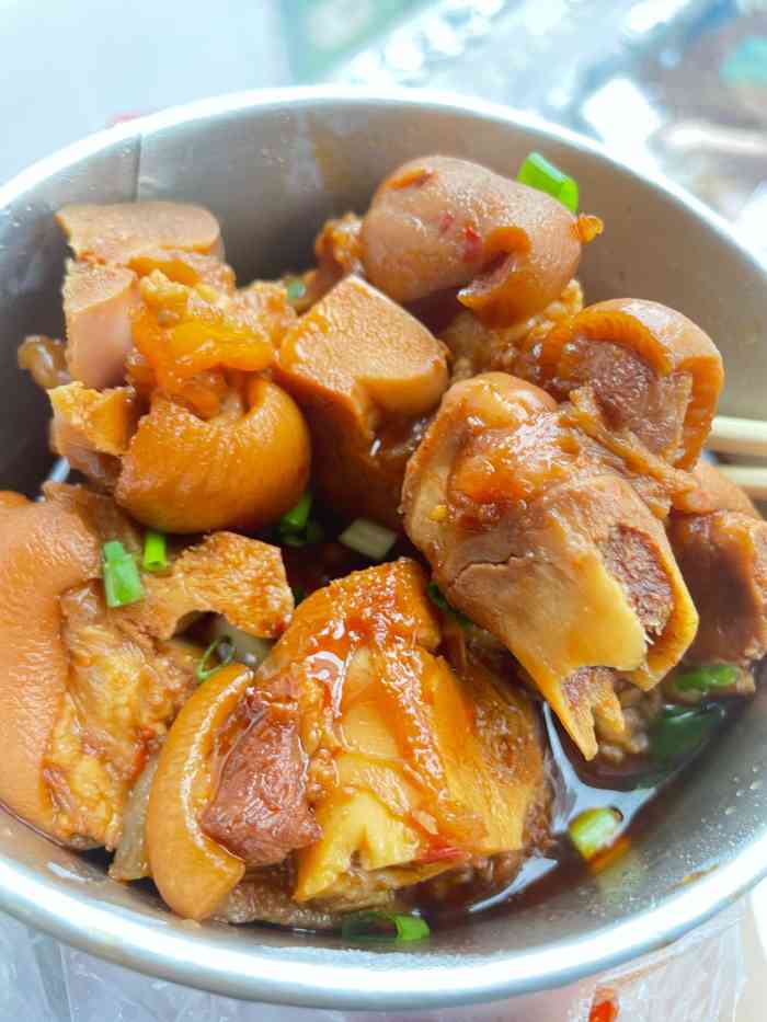 伍氏猪脚(五一庙街店)-"看过好多伍氏猪脚的安利.直接点了一份「.