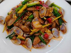 -四川小胡子海鲜(丁村万人海鲜广场店)