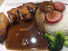 炸鸡比香肠饭-佰搭果·广式茶餐厅(石牌东路店)