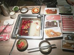 鸳鸯经典锅底-野妹经典火锅(江夏中百店)
