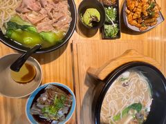 -勺子米线·云南传统小吃市集(四方街店)