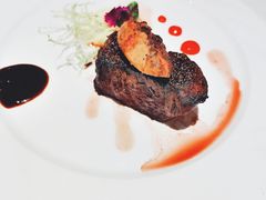 菲力牛排配香煎鹅肝-王品牛排
