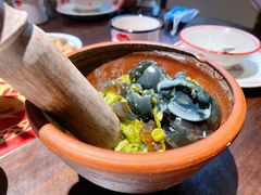 皮蛋擂辣椒-洞庭土菜馆(天河北总店)