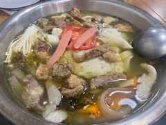 -泸州酸菜豆花火锅川师店