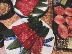 -炼火烤肉店