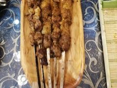 -乡村馕坑肉·烧烤·新疆菜·本地人更爱吃(阿勒泰首店)