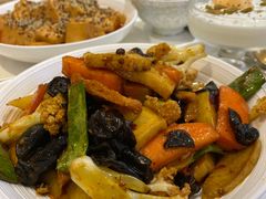 -轻蔬不用等·素食(江苏路店)