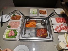 -海底捞火锅(旭辉MALL店)