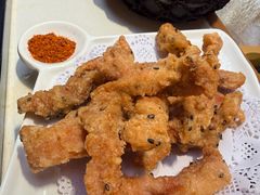 -老牌坊云南鱼豆花火锅(哈西万达店)