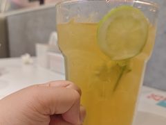 -姚姚酸菜鱼·金戈戈香港豉油鸡(喜荟城联名店)