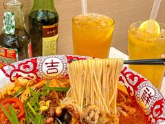 -汤小云火锅米线(钻汇广场店)