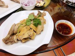 -伊源鼎盛餐饮服务有限公司