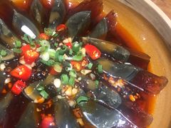 凉拌皮蛋-龙头烤羊排•烤全羊•精酿扎啤(厦滘店)