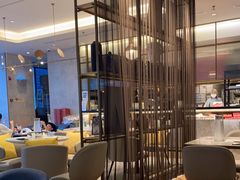 大堂-必胜客(乐山世豪PH店)
