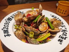 -喝丢一只鞋海鲜烧烤(市场店)