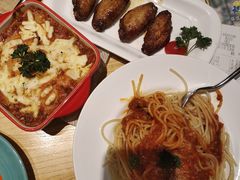 -菲滋意式休闲餐厅(北仑银泰城店)