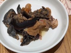 -顺风汤馆·广府粤菜(江宸天街店)