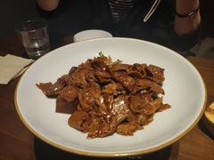 歙县笋煨黑毛猪肉-山里亲戚(淞虹路店)