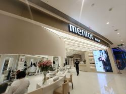 -Mentor Hair Salon