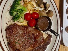 -菲滋意式餐厅(金华银泰城店)