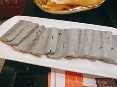健康黑豆腐-潮牛海记•潮汕牛肉火锅•醉鸡煲•粿条汤(通北路店)