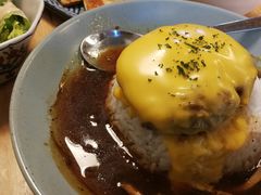 芝士牛肉汉堡咖喱饭-红小满休闲餐厅(十全街店)