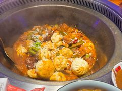 -山河屯铁锅炖(哈西站店)