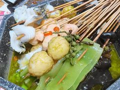 聚点毛肚锅-聚点串吧·北京烧烤(公益西桥店)