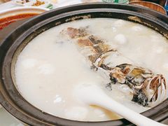 -香山湖家家宴(中山陵店)