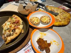 榴莲多多比萨-必胜客(世纪港湾店)