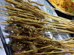 -勃利地摊·勃立小串烧烤