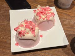 春樱白桃雪山蛋糕-星巴克(北京门头沟长安天街店)