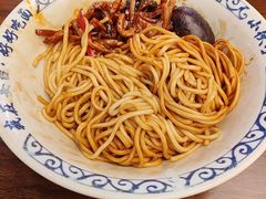 -梅溪·小伙子干挑面(安吉总店)