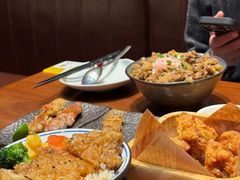 -8PINTS八品脱·日料·烧鸟·精酿小酒馆(莘庄店)
