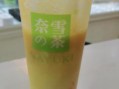 -奈雪的茶(湖滨银泰in77C区PRO店)