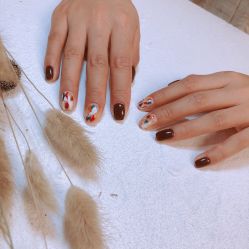 -Pink You美甲洗眉纹绣定制中心