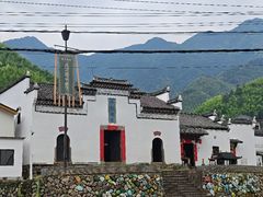 -衢州大荫山丛林飞越探险乐园