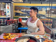 -钢管厂五区小郡肝串串香火锅(梅川路店)