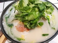 豚骨上汤小锅米线-肥汁米蘭香港米线(长宁来福士店)