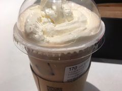 -瑞幸咖啡(巴黎春天陕西路店)
