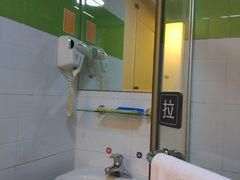 -7天酒店·广州天河公园地铁站店