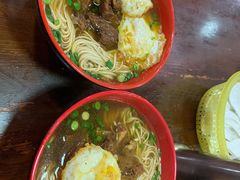 红焖牛肉面-春和面馆(常德路店)