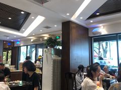 等位区-熙盛源(凤凰街店)