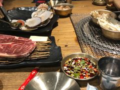 -鑫釜山海鲜烧烤(鑫丰国际店)