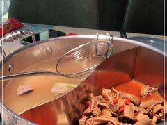 -左庭右院鲜牛肉火锅(浦江欢乐颂店)